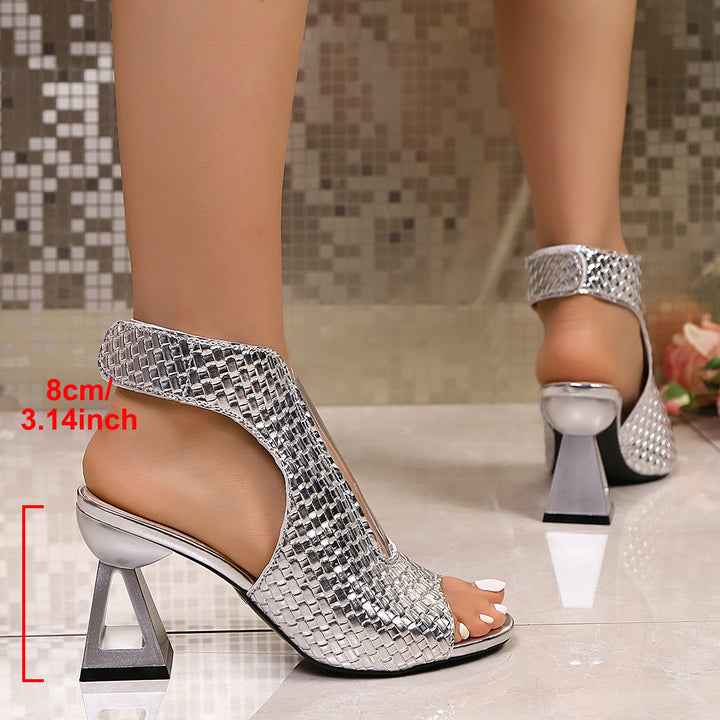 Damen GewDrunete Peeptoe-Sandaletten mit Cut-Outs und skulpturalem Absatz Drune