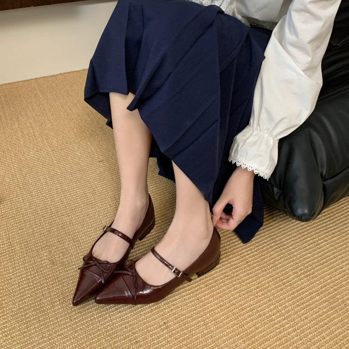 Damen elegante spitze Ballerinas mit verstellbarem Riemchen und dekorativem Knoten Drune