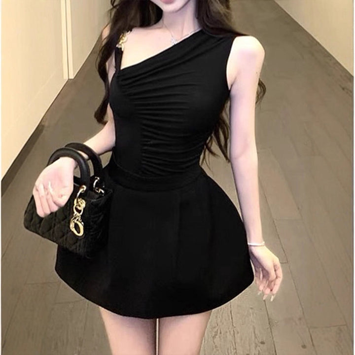 Damen Kleid mit asymmetrischem Design und raffinierten Drapierungen Drune