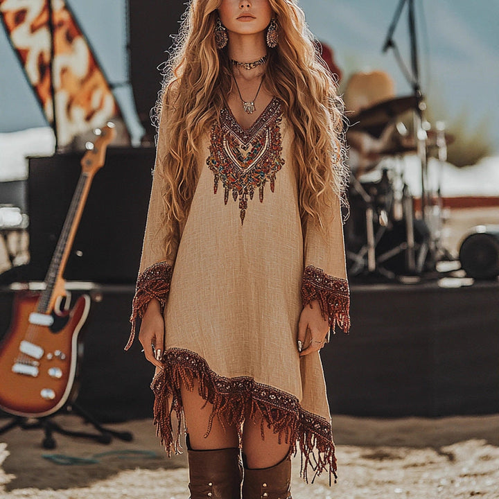 Damen Festival-Kleid mit kunstvollem Stickdesign und Fransen Drune