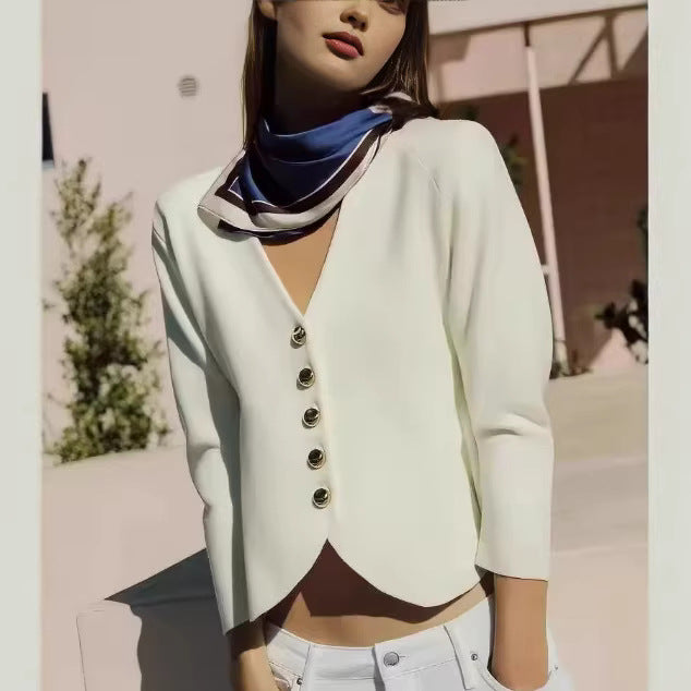 Damen Feinstrukturierte taillierte Strickjacke mit V-Ausschnitt und goldener Knopfleiste Drune