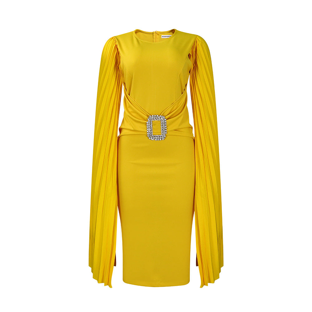 Damen figurbetontes Abendkleid mit dramatischen Rüschendetails und glitzerndem Gürtel Drune
