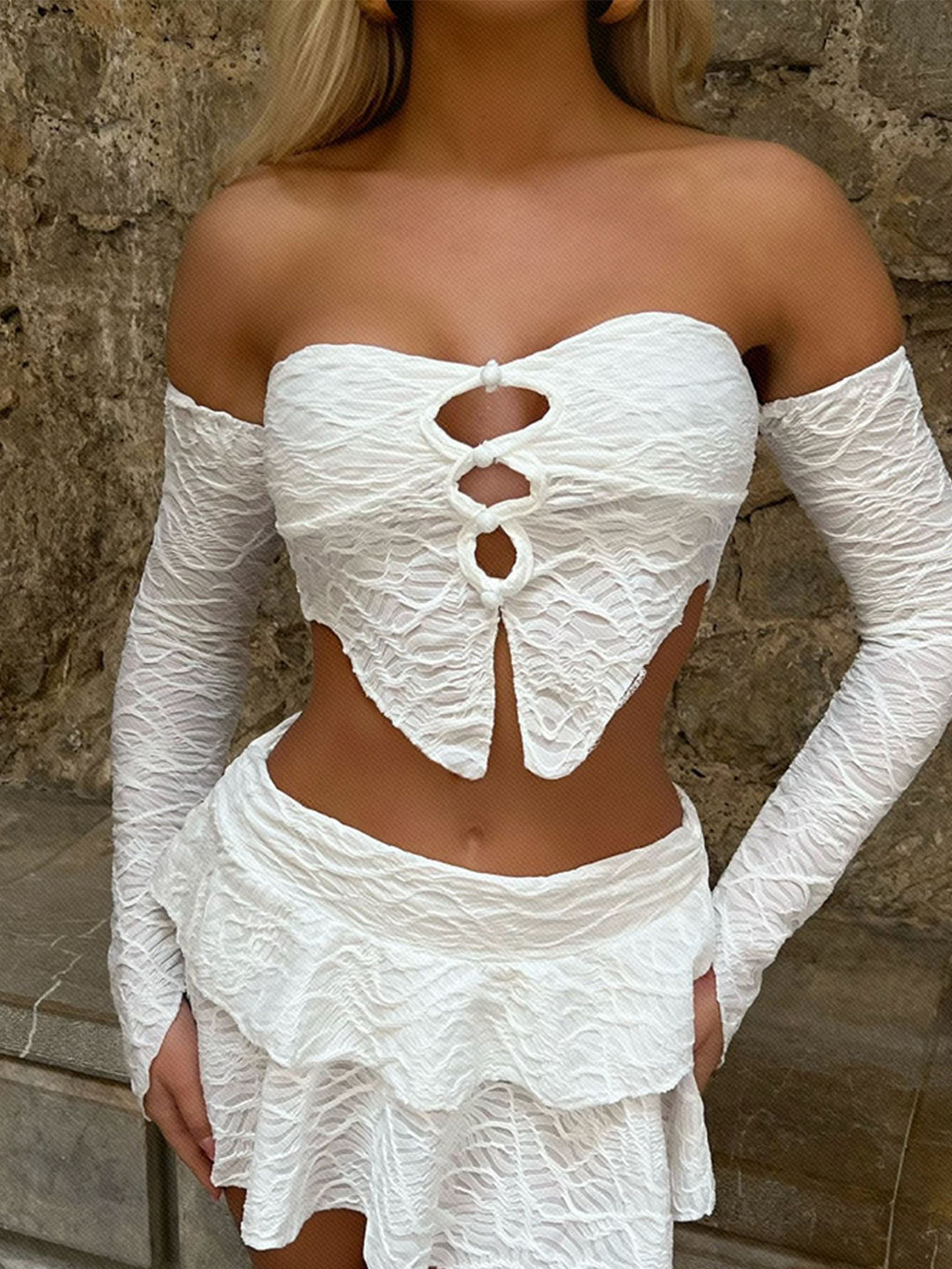 Damen Cropped Oberteil mit einzigartigem Knotendesign und raffinierten Ärmeln Drune