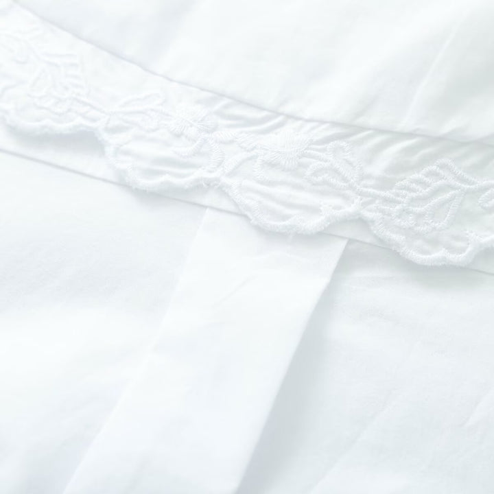 Damen Bluse mit übergroßem besticktem Bubikragen und Bindeschleife Drune