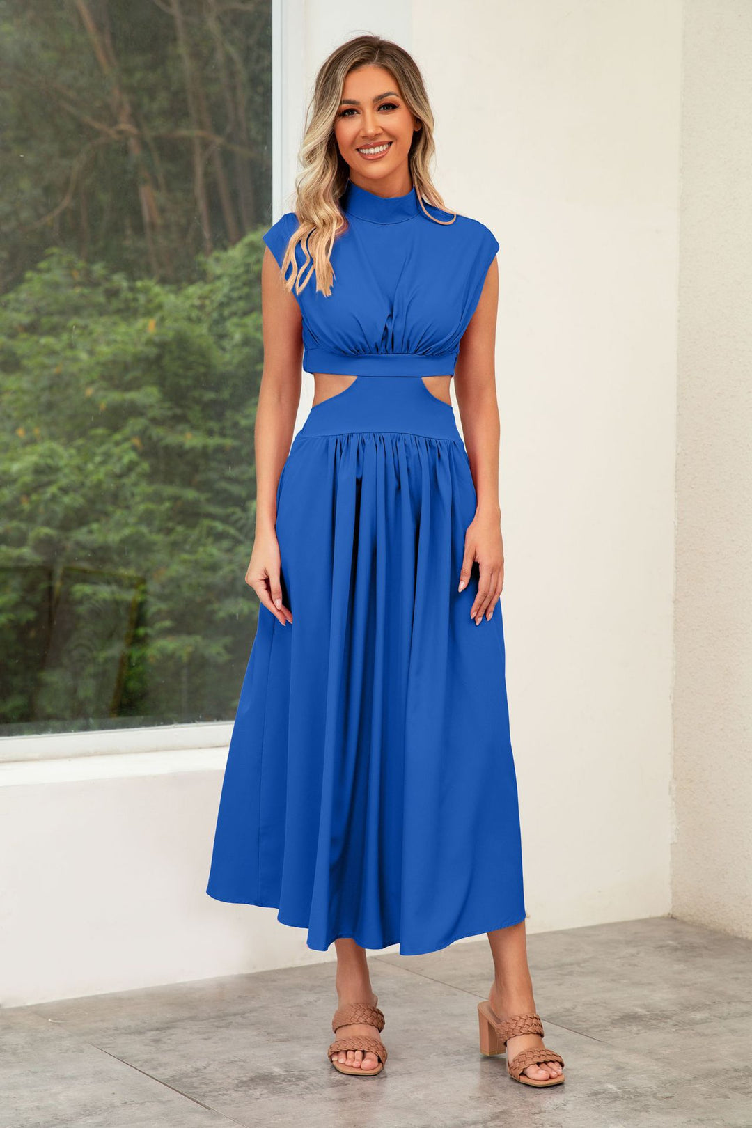 Damen Cut-Out Sommerkleid mit hohem Kragen Drune