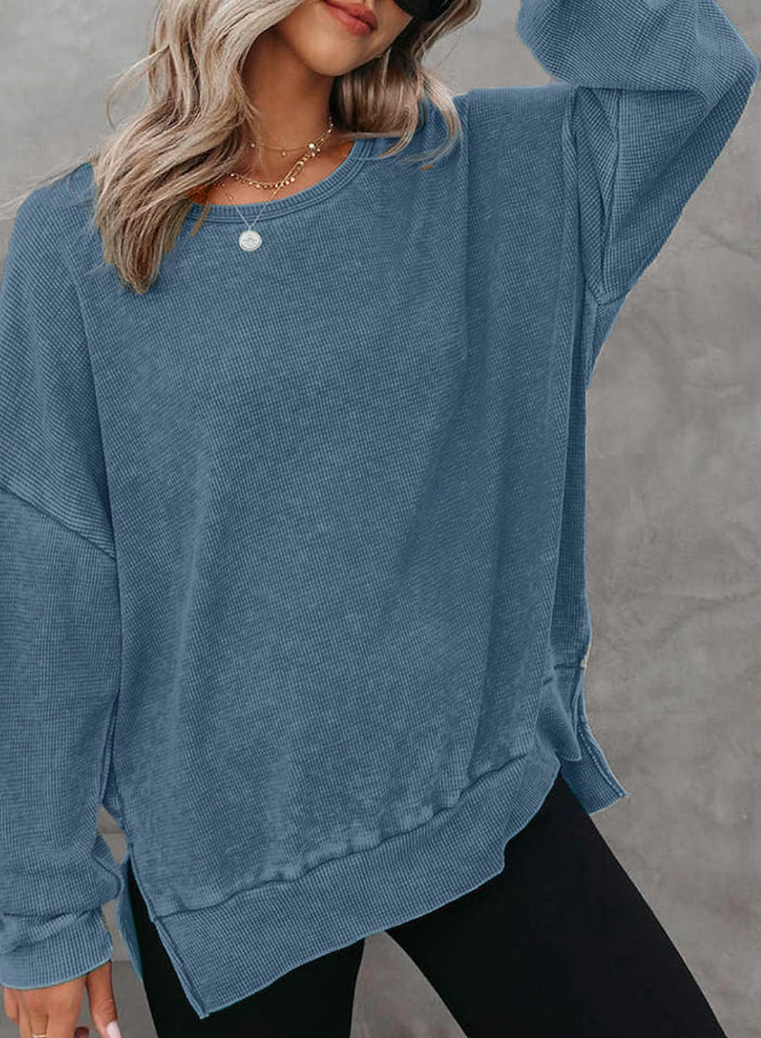 Damen Lässiger Waffelpullover mit modernen Seitenschlitzen Drune