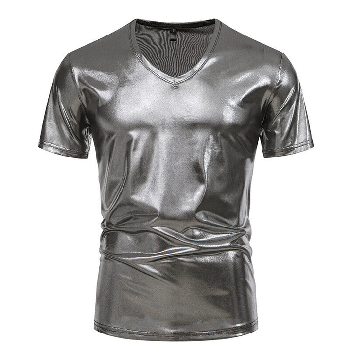 Herren V-Ausschnitt T-Shirt aus glänzendem Material mit persönlichem Stil Drune