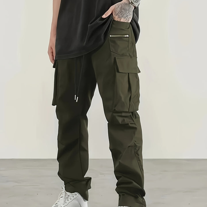 Herren utilitaristische Cargohose mit Reißverschluss‑Tasche, Klappen & Kordelbund Drune