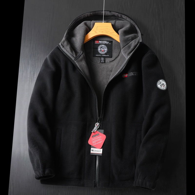 Herren Fleece‑Kapuzenjacke mit wärmender Microfleece‑Fütterung, durchgehendem Reißverschluss und Logo‑Patches Drune