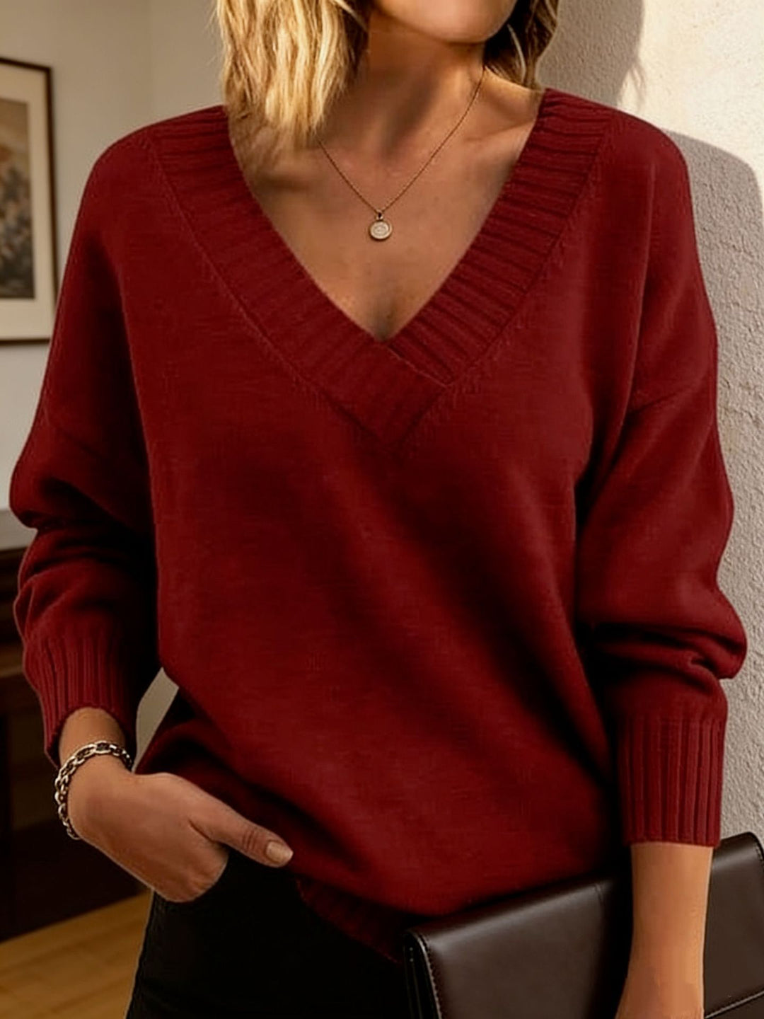 Damen Feinstrickpullover mit tiefem V-Ausschnitt und überschnittener Schulter Drune