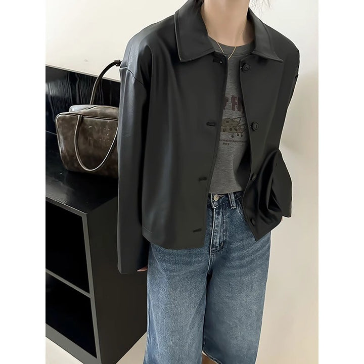 Damen Boxy‑Kunstleder‑Hemdjacke mit verdeckter Knopfleiste und überschnittenen Schultern Drune