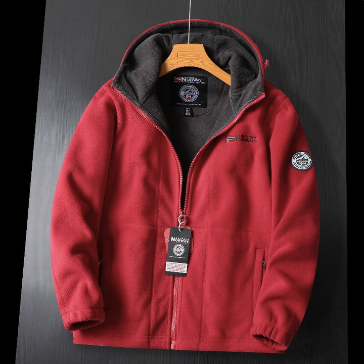 Herren Fleece‑Kapuzenjacke mit wärmender Microfleece‑Fütterung, durchgehendem Reißverschluss und Logo‑Patches Drune