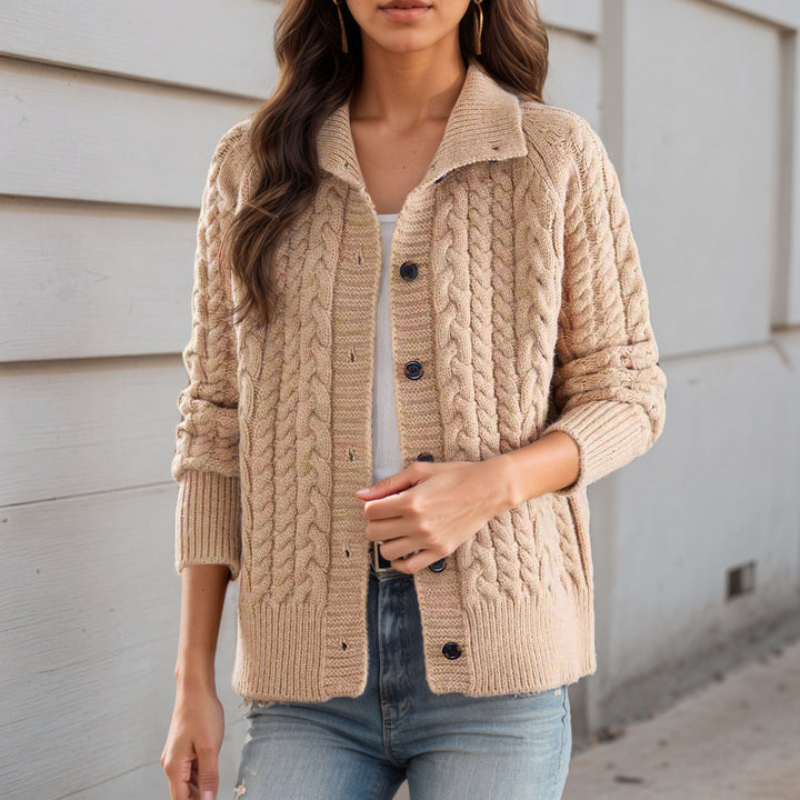 Damen Grobstrickjacke mit dekorativem Zopfmuster und praktischen Taschen Drune