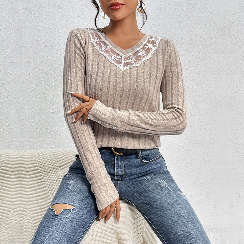 Damen Geripptes Feinstrick-Longsleeve mit V‑Ausschnitt und Spitzenpasse Drune