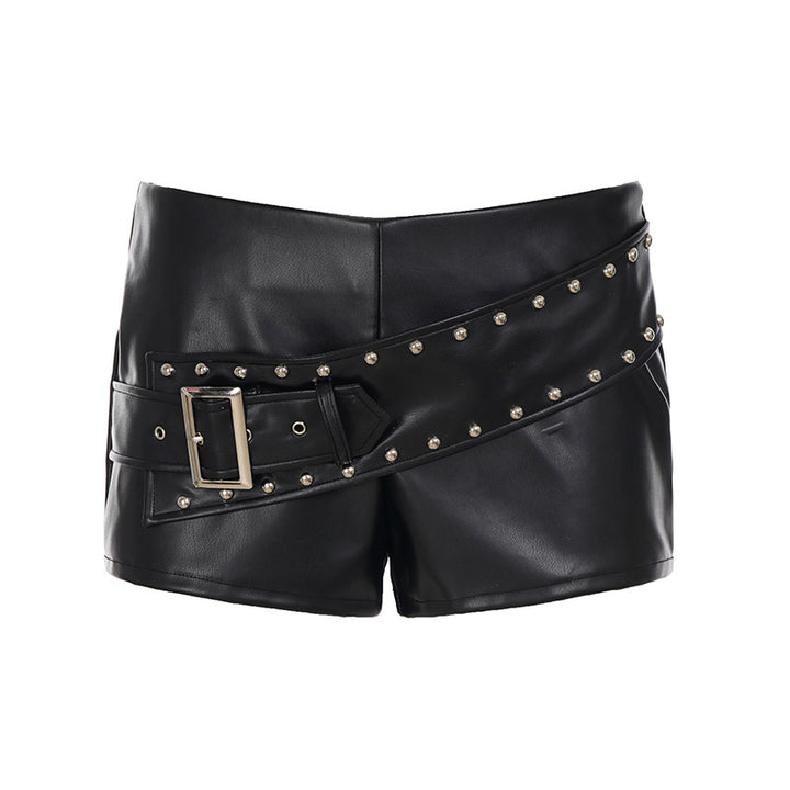Damen Modische Kunstleder-Shorts mit dekorativen Nieten und ausgefallenem Gürtel Drune