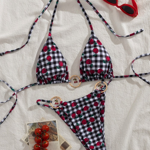Damen Triangel-Bikini mit verspieltem Karomuster und fruchtiger Applikation Drune