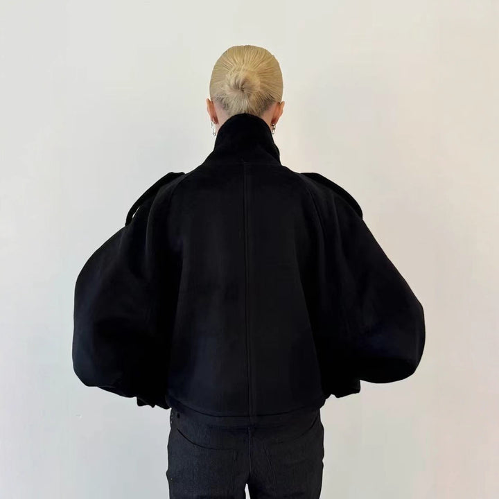 Damen Kurze Oversize Wolljacke mit Stehkragen und Schulterklappen Drune