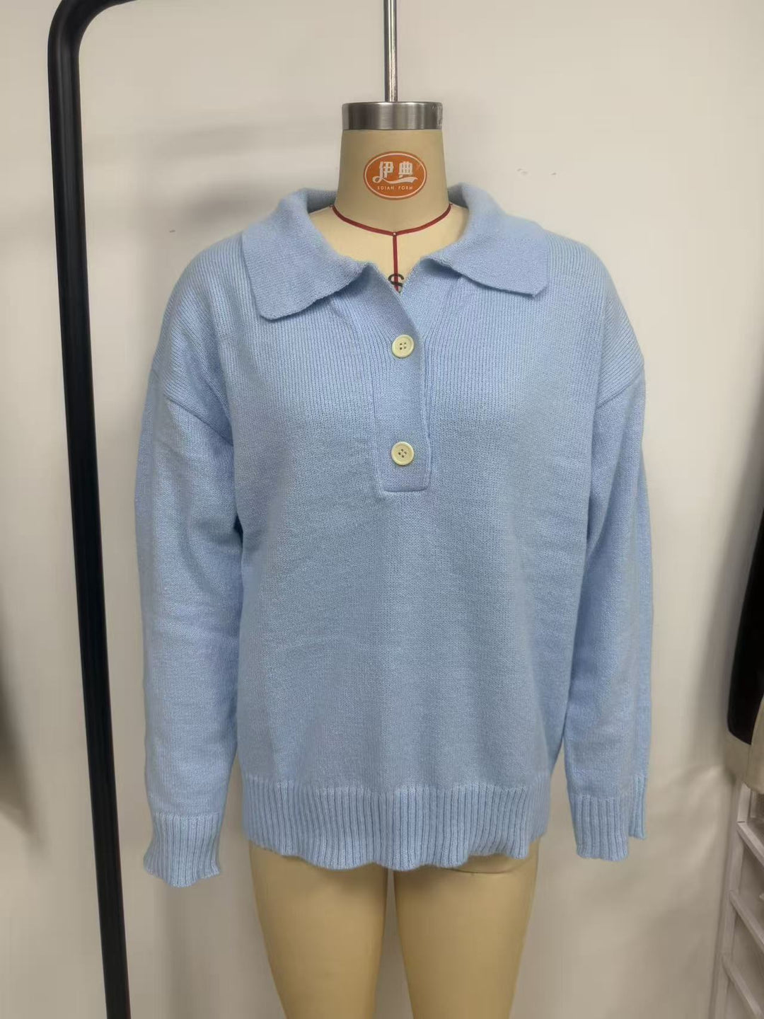 Damen lässiger Feinstrickpullover mit Polokragen und Zwei-Knopf-Leiste Drune