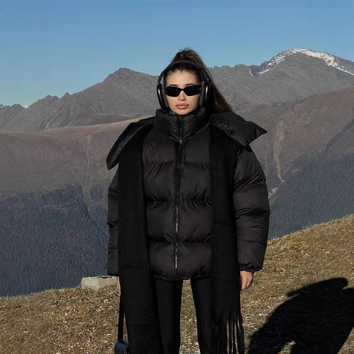 Damen gefütterte Outdoor-Jacke mit hochgeschlossenem Kragen und gestepptem Design Drune