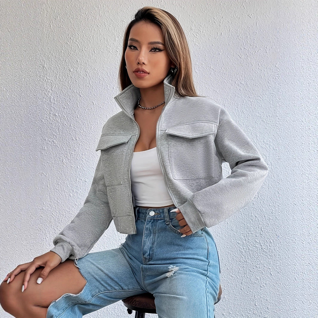Damen modische Kurzjacke mit praktischen Aufsatztaschen und sportlichem Schnitt Drune
