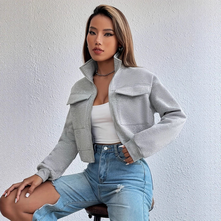 Damen modische Kurzjacke mit praktischen Aufsatztaschen und sportlichem Schnitt Drune