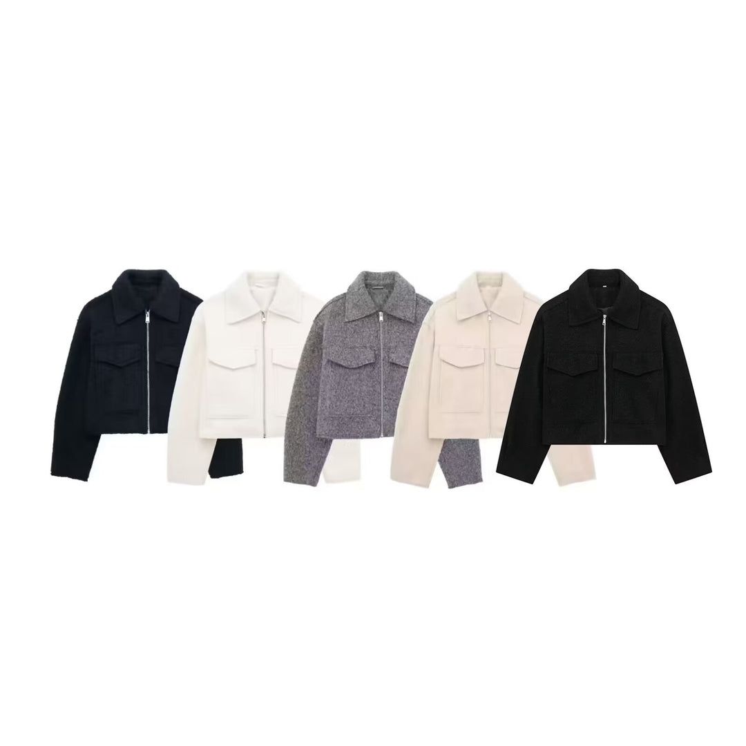 Damen Kurz geschnittene Teddyjacke mit Reißverschluss, Kragen und aufgesetzten Klappentaschen Drune