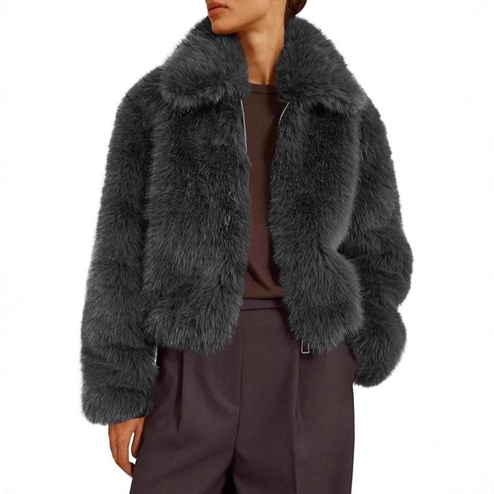 Damen Kurze Boxy‑Faux‑Fur‑Fliegerjacke mit dichtem Hochflor und breitem Umlegekragen Drune