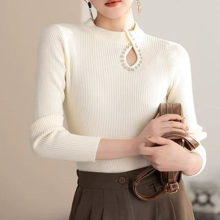 Damen Langarmshirt mit elegantem Ausschnitt und Schmuckdetails Drune
