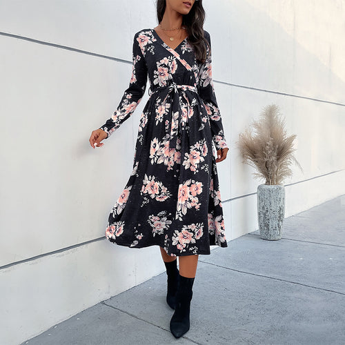 Damen Wickel-Midikleid mit tailliertem Bindegürtel, ausgestelltem Rock und V‑Ausschnitt Drune