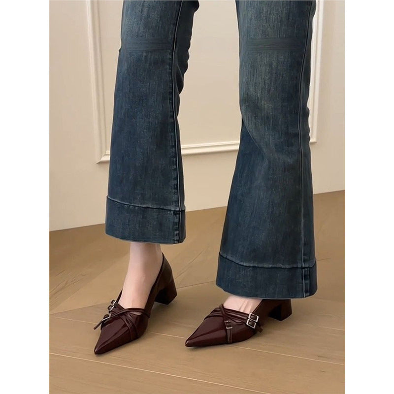 Damen Spitz zulaufende Block-Absatz Pumps mit doppeltem Zierriemen Drune