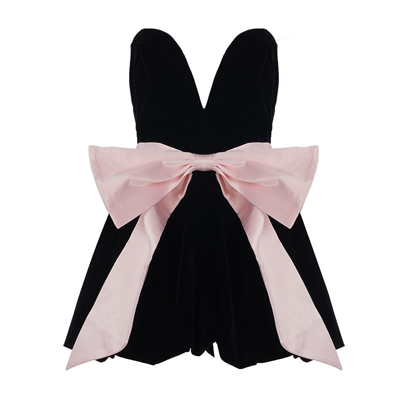 Damen festliches Abendkleid mit voluminösem Rock und tailliertem Oberteil Drune