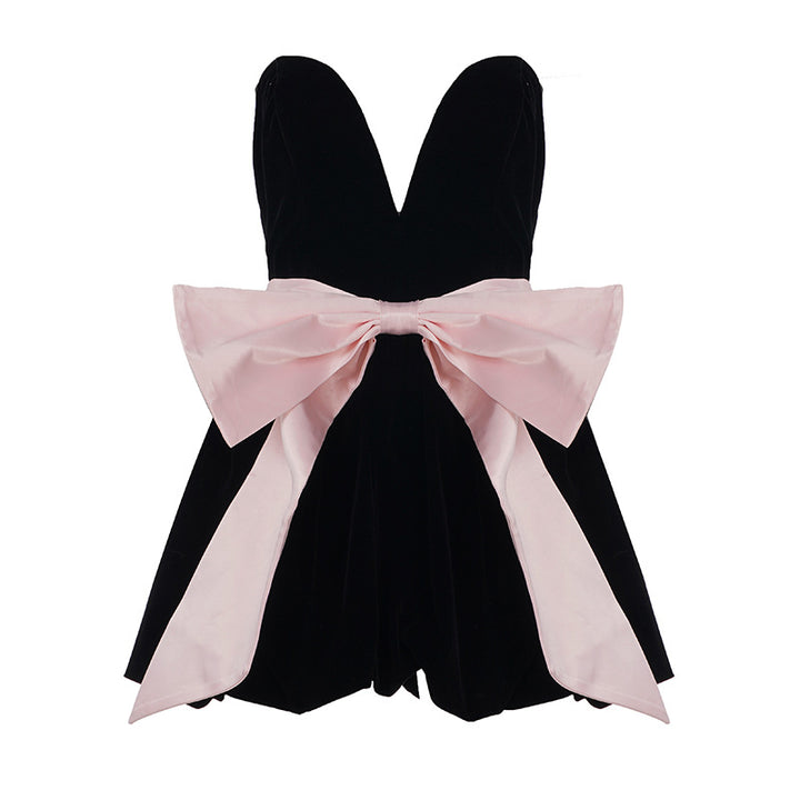 Damen festliches Abendkleid mit voluminösem Rock und tailliertem Oberteil Drune