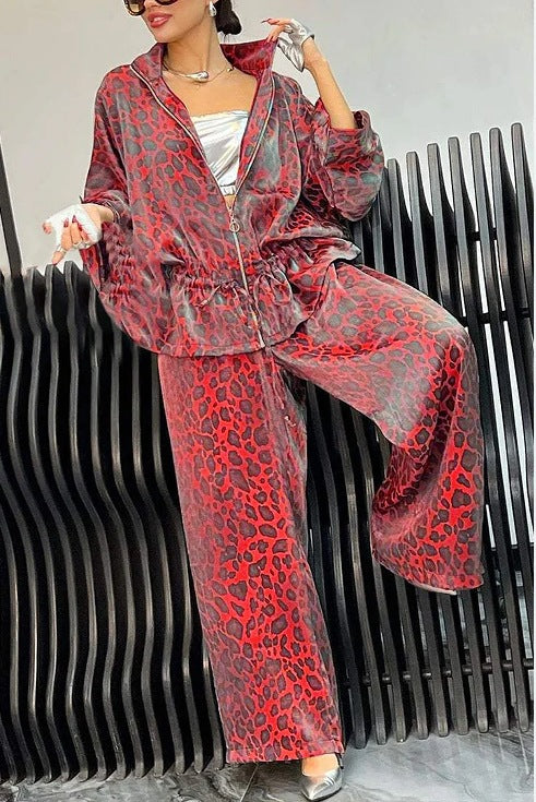 Damen sportlicher Freizeitanzug mit elegantem Leopardenmuster und weiten Hosen Drune