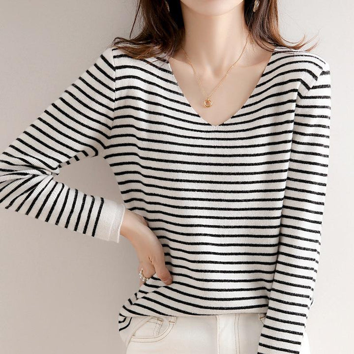 Damen Zarter Streifen-V‑Ausschnittpullover aus feinem Rippstrick mit weichem Fall Drune