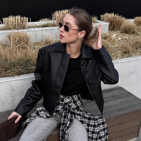 Damen Kunstlederjacke mit schlichter Schnittführung und dekorativem Kragen Drune