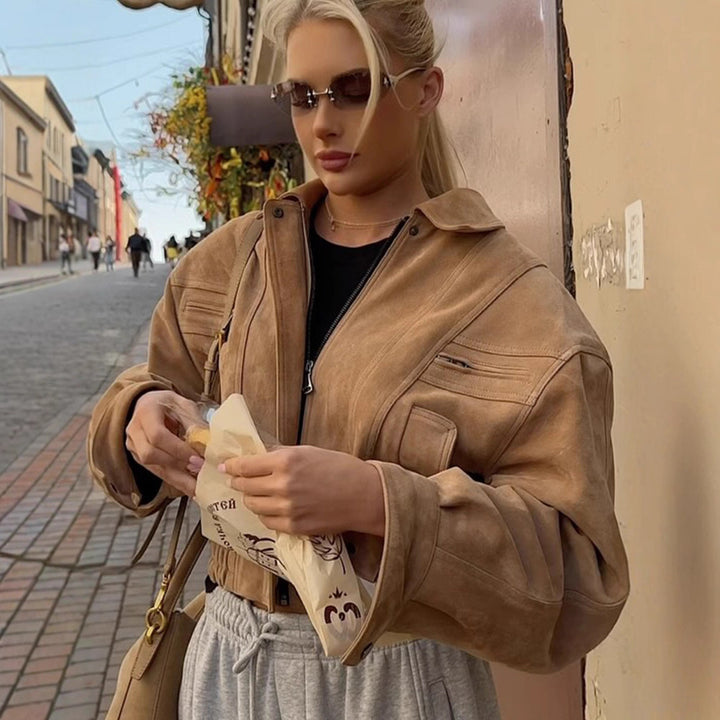 Damen cropped Wildlederjacke mit breiten Ärmeln und praktischen Taschen Drune