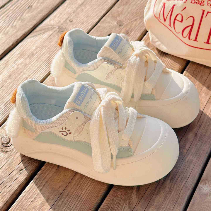 Damen Sneaker mit verspieltem Design und plüschigen Details Drune