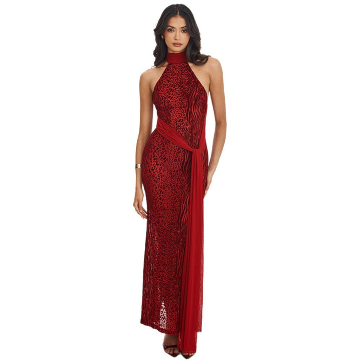 Damen Elegantes Maxikleid mit raffiniertem Schnitt und dezentem Glanz Drune