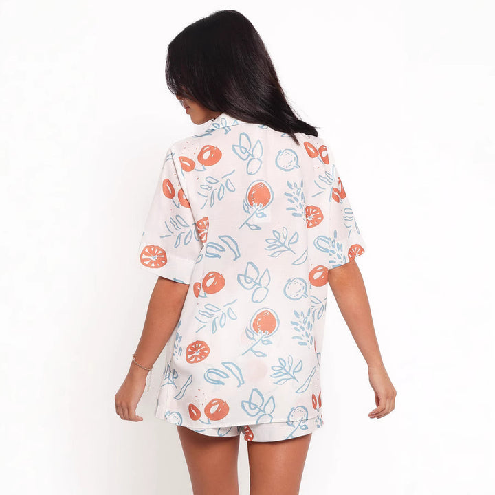 Damen lässiges Set mit kurzer Bluse und Shorts im fruchtigen Design Drune