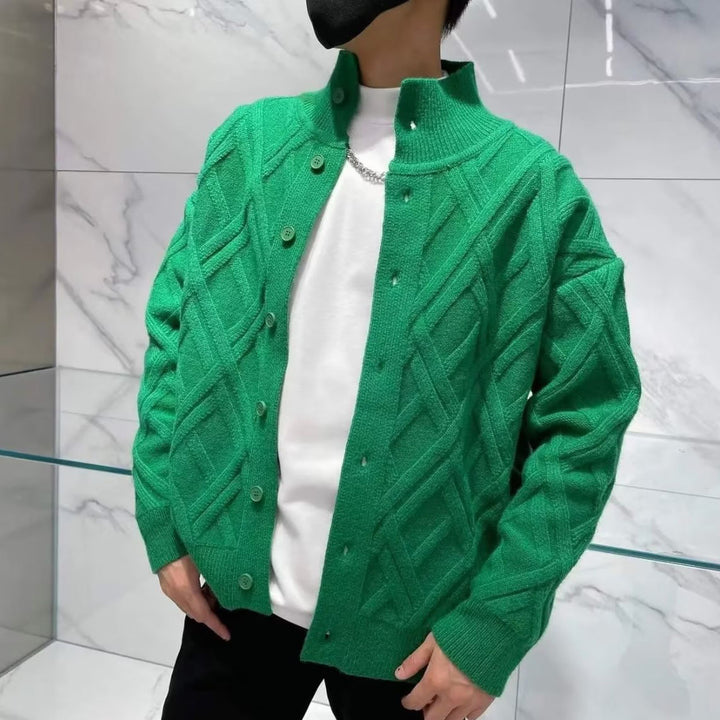 Herren Modische Strickjacke mit einem eleganten Zopfmuster Drune