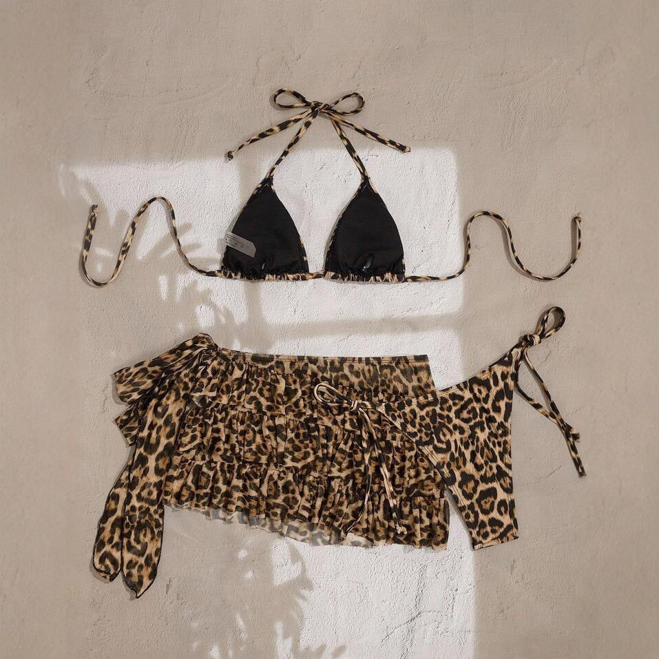 Damen Triangel-Bikini mit voluminösem Wickelrock Drune