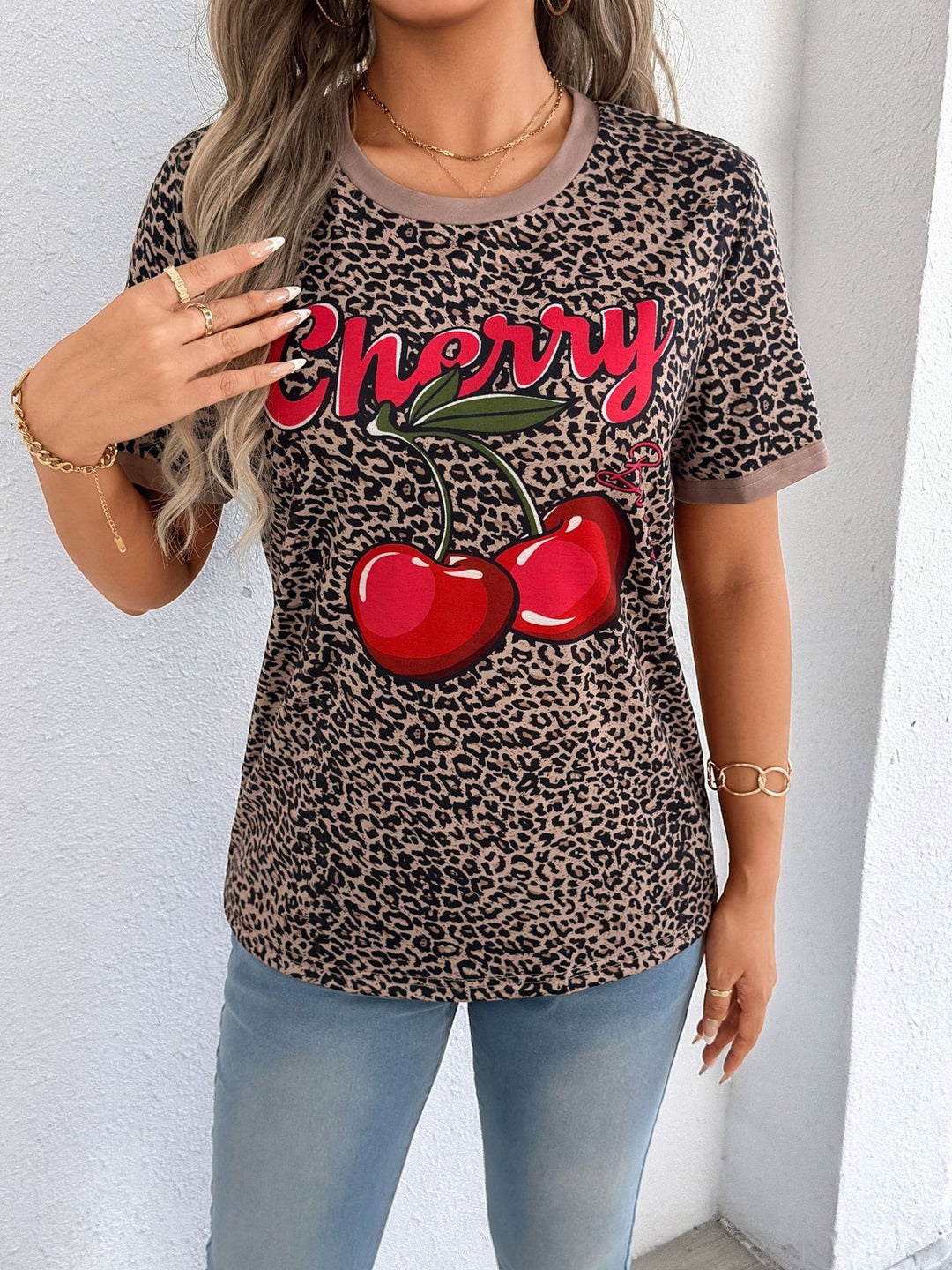 Damen lässiges T-Shirt mit Leopardenmuster und frischem Kirschen-Print Drune