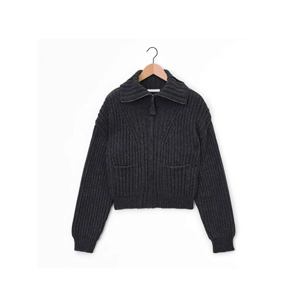 Damen Grobstrickpullover mit hohem Kragen und praktischen Taschen Drune
