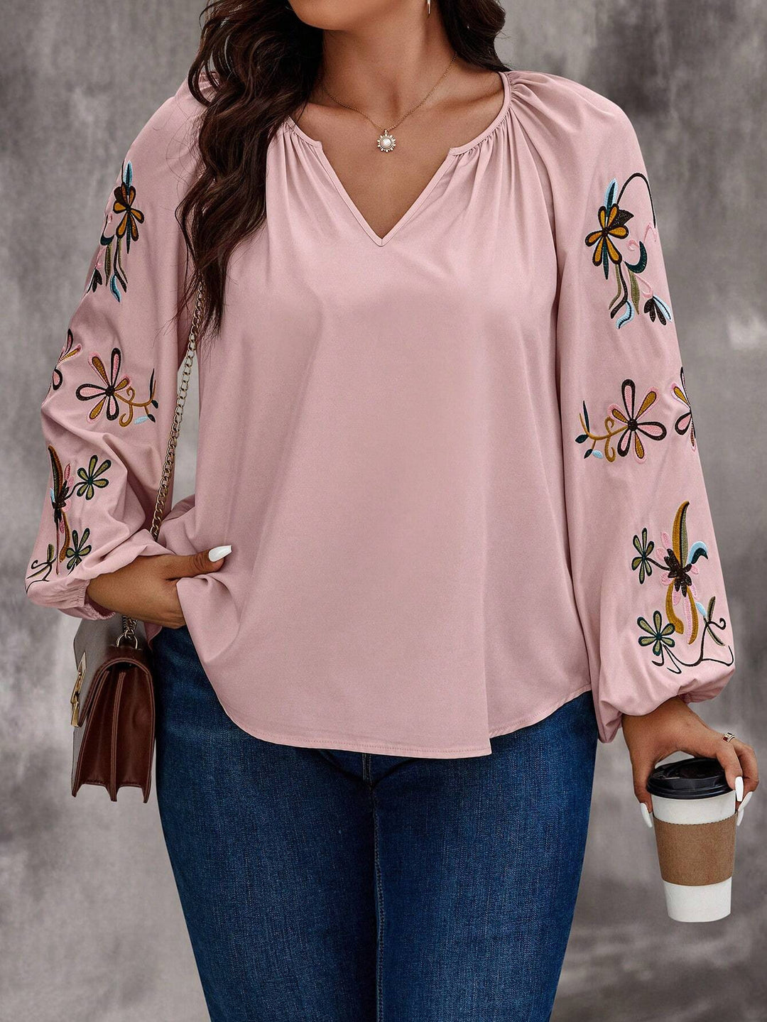 Damen Locker sitzende V-Ausschnitt Bluse mit floraler Stickerei an Ballonärmeln Drune