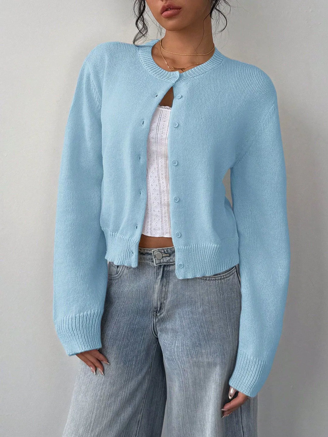 Drune | Strickjacke Pullover Weiche Strickware Cropped Fit Knopf Front Rippensaum