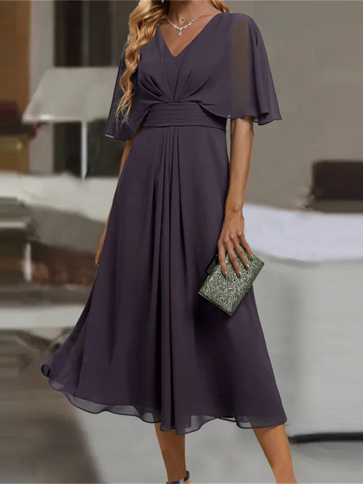 Drune | V-Ausschnitt Taille Swing Kleid