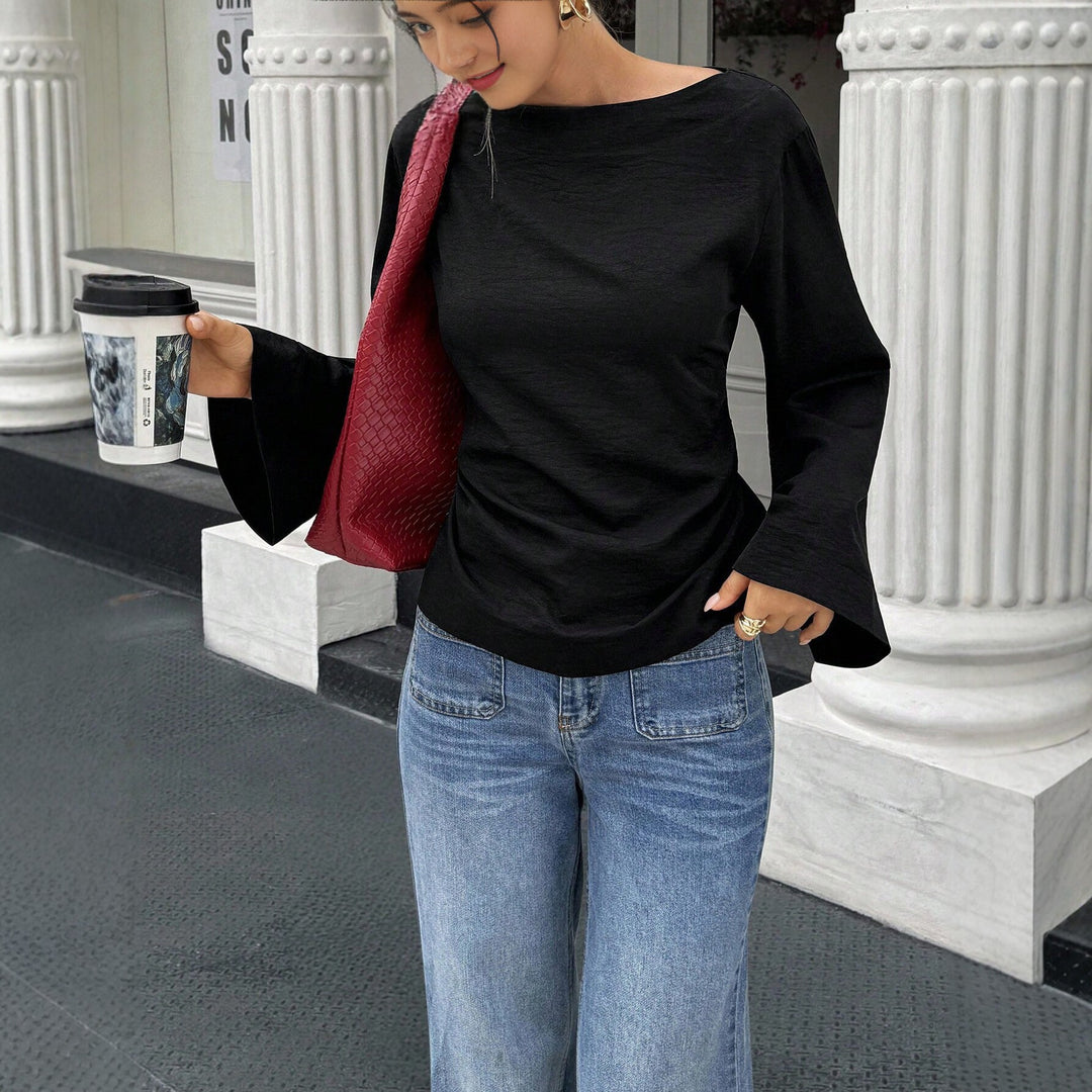 Damen Bootneck-Langarmshirt mit weitem Manschettenärmel und figurbetonter Seitennaht Drune