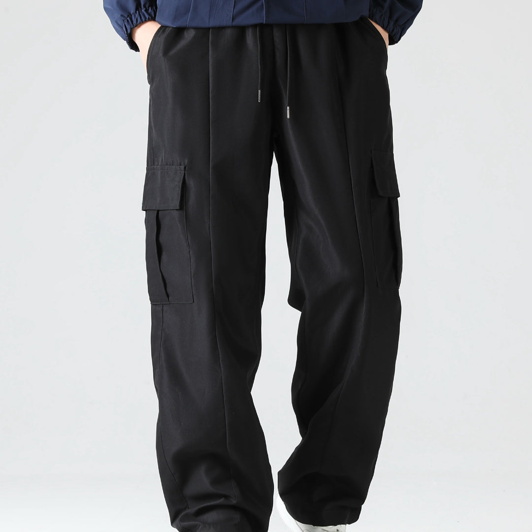 Herren Tapered Cargo-Jogginghose mit flachem Tunnelzug, Mehrfachtaschen & schmalem Knöchelsaum Drune