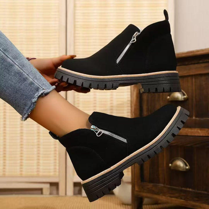 Damen Warme Chelsea-inspirierte Stiefelette mit seitlichem Reißverschluss und grober Profilsohle Drune