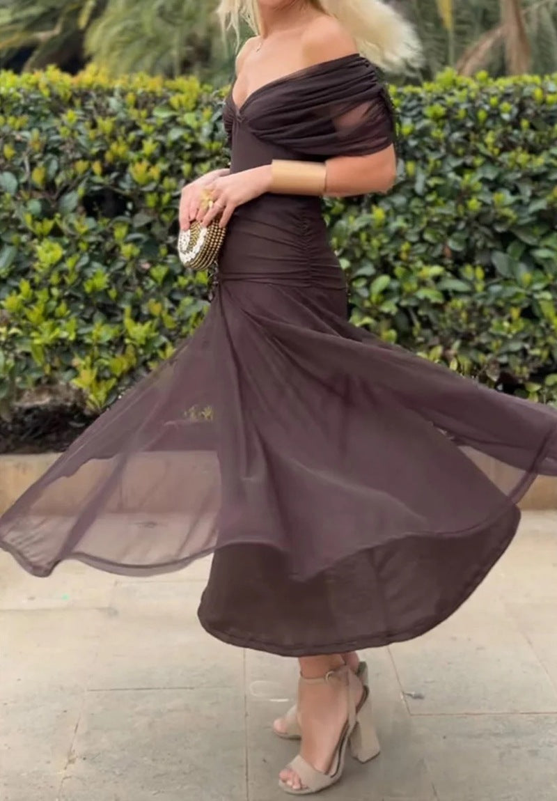 Damen nan elegantes bodenlanges Abendkleid mit drapierter Schulterpartie und luftiger Chiffon-Rock Drune